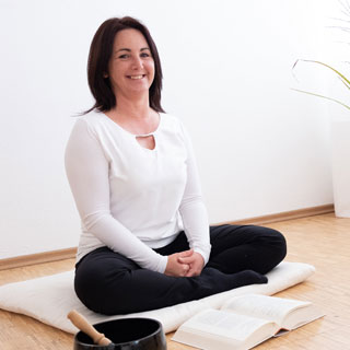 Christina Tetzner /Yogalehrerin BDY/EYU